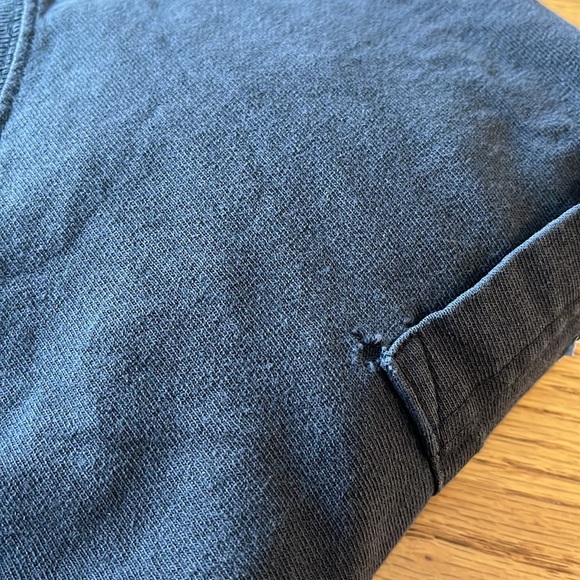 3 Carhartt Pocket T-shirts - Picture 4 of 4